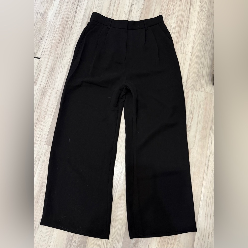 Francesca’s Black Wide Leg Pleated Trousers Womens Size L NWT - Picture 9 of 9